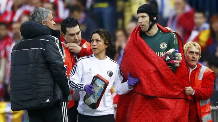 Петър Чех няма да играе до края на сезона. Снимка: Reuters