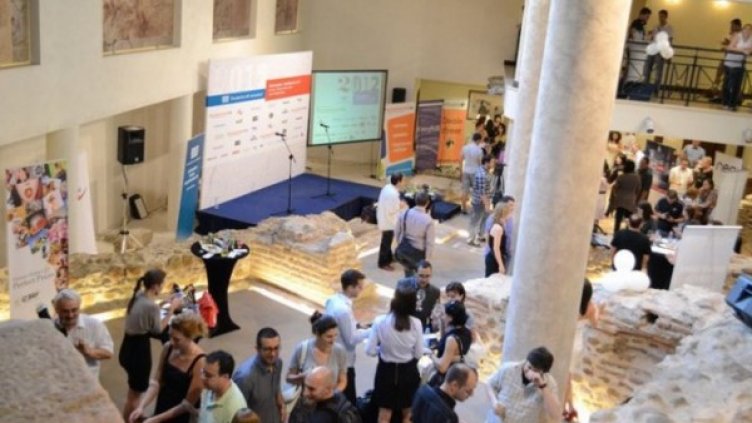 Момент от церемонията по награждаването през 2012 г. Снимка: Българска Уеб Асоциация