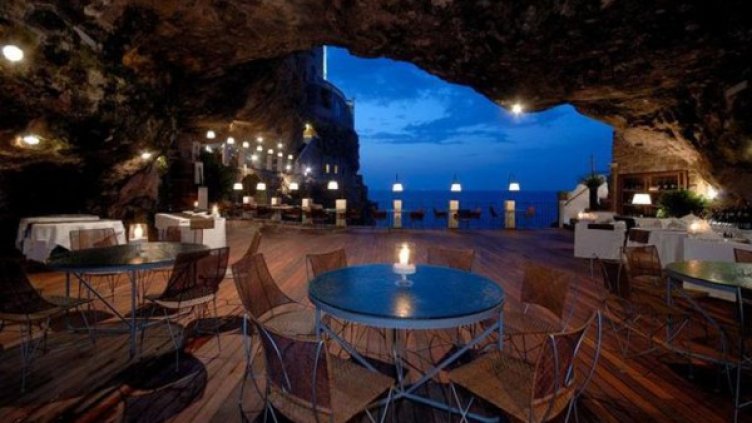 Хотел Ristorante Grotta Palazzese Polignano a Mare, Италия; Снимка: grottapalazzese.it