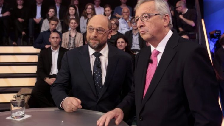 Мартин Шулц (л) и Жан-Клод Юнкер (д). Снимка: Ройтерс