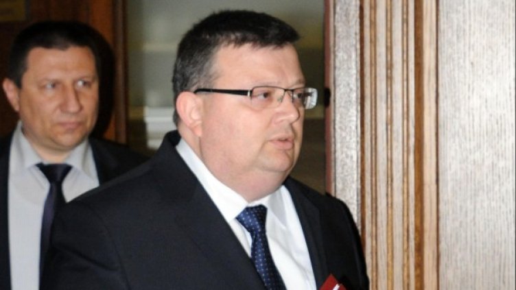 Пресконференцията на Сотир Цацаров. Снимка: Булфото