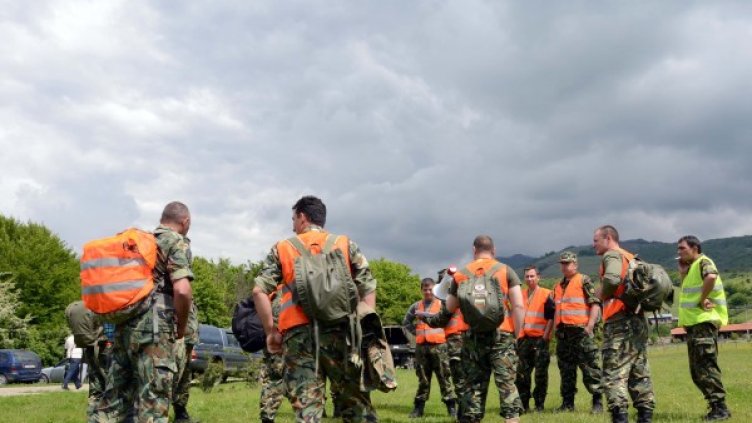 Издирването на изгубилите се младежи в Стара планина. Снимка БТА