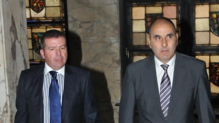 Цветанов с адвоката си Менко Менков. Снимка: Булфото