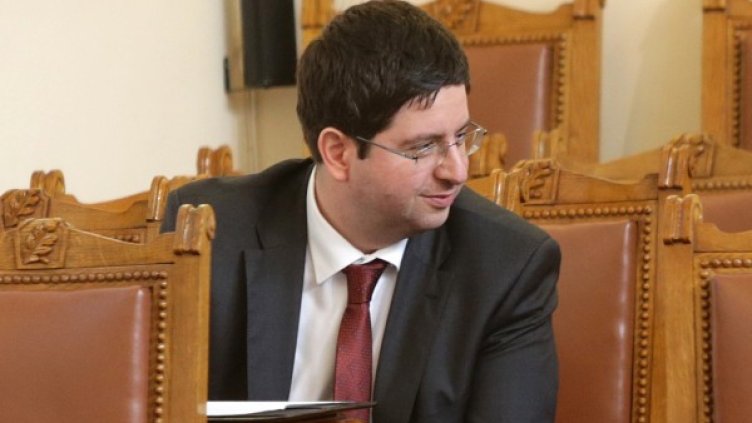 Финансовият министър. Петър Чобанов. Снимка: архив, БТА