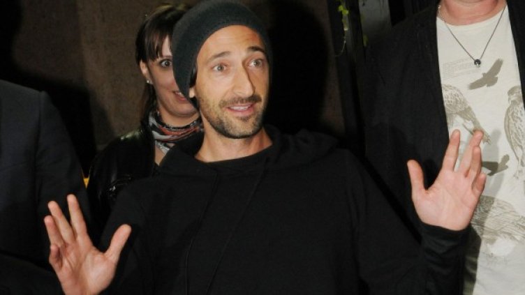 Броуди кацна късно снощи в столицата. Снимка: Булфото