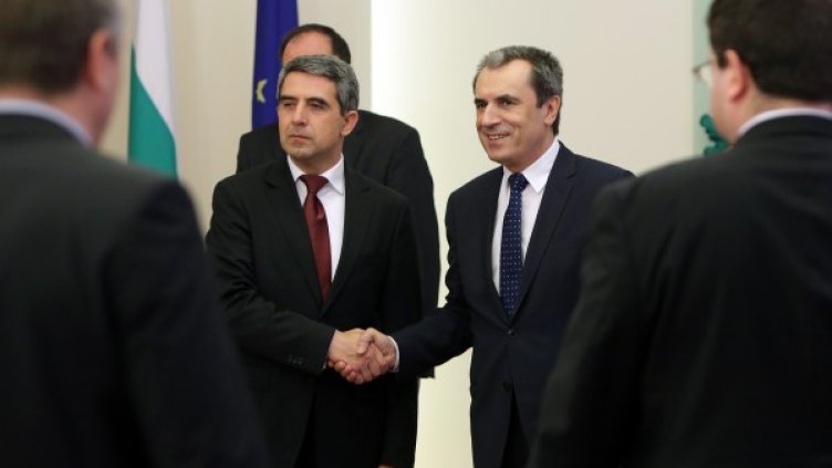 Президентът Росен Плевнелиев и премиерът Пламен Орешарски Снимка: БТА