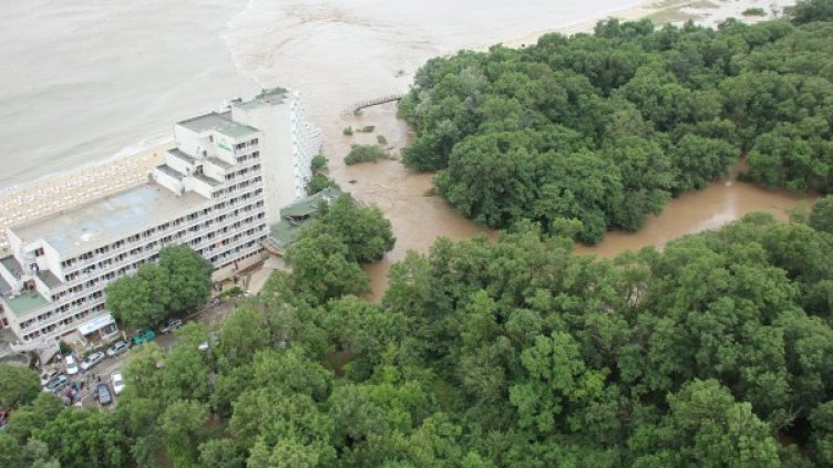 Снимка: Impact Press Group