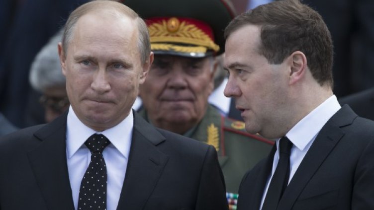 Владмир Путин и Димитър Медведев. Снимка БТА