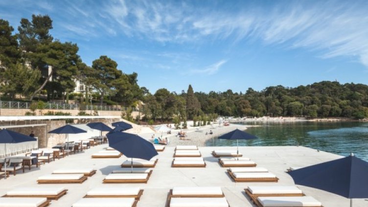 Снимка: adelto.co.uk