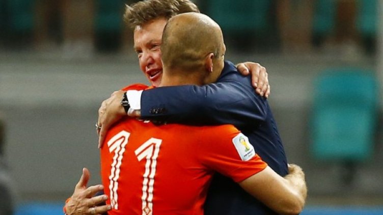 Робен похвали ван Гаал. Снимка: Ройтерс