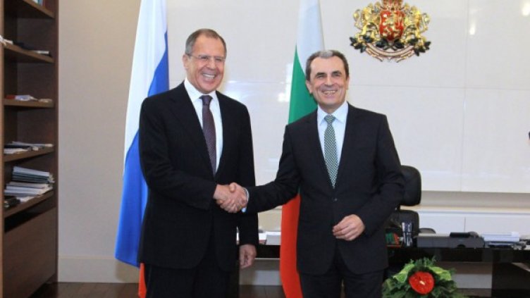 Сергей Лавров и Пламен Орешарски. Снимка: МС