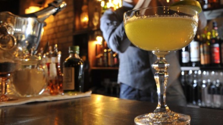 Най-много работодатели търсят младежи за сферата на услугите. Снимка: архив, Ройтерс