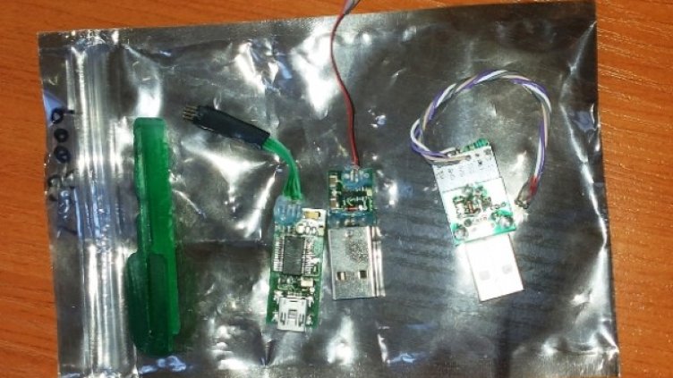 Задържаните устройства на Дунав мост. Снимка Агенция "Митници"