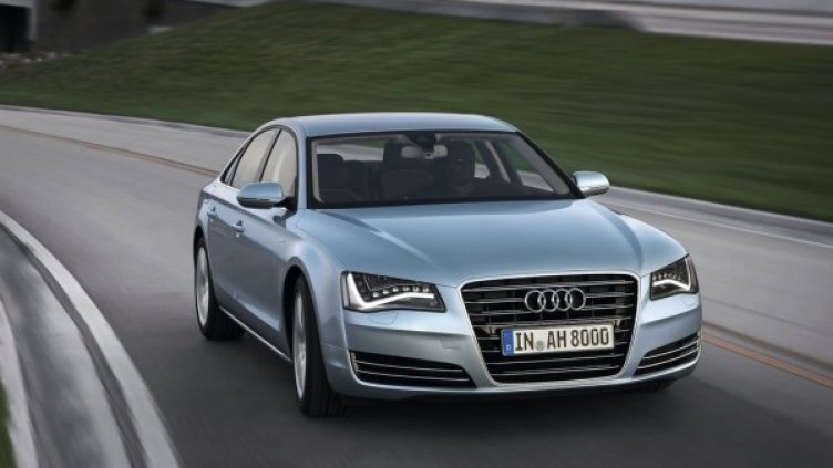 A8 Hybrid. Снимка: Audi