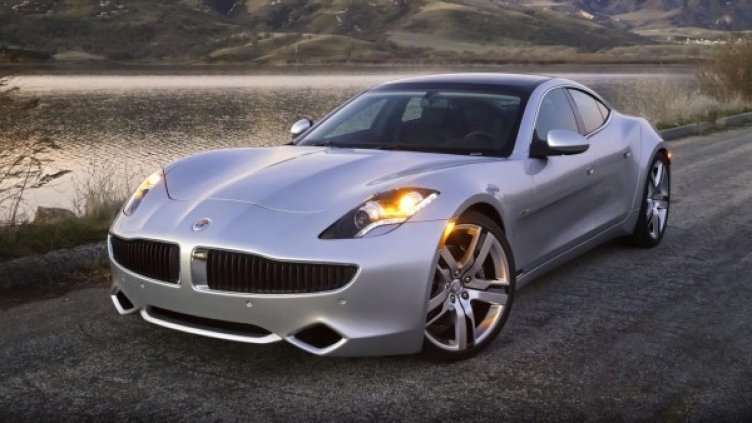 Хибридът Karma. Снимка: Fisker