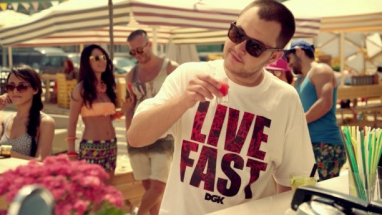 Снимка: Монте Мюзик