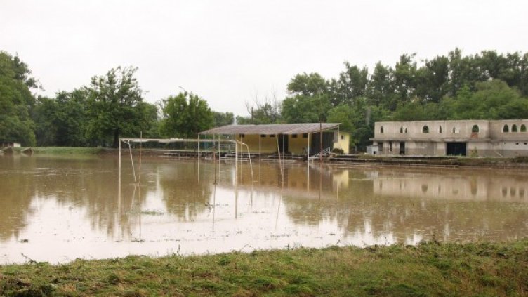 Наводнението в Дебелец. Снимка: архив Булфото