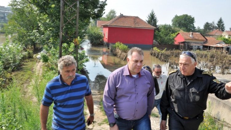 Министър Мирослав Ненков посети Мизия. Снимка: БТА