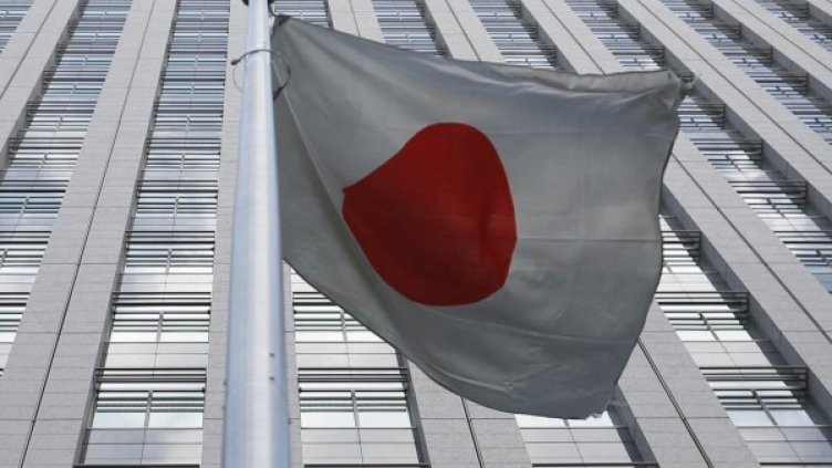 Над 360 полета бяха отменени в Япония заради тайфуна "Халонг"