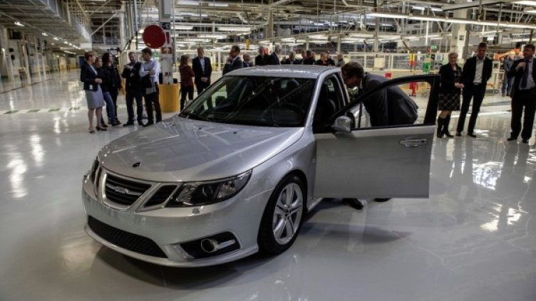 Saab 9-3 слиза от конвейера на фабриката в Тролхетан. Снимка: NEVS