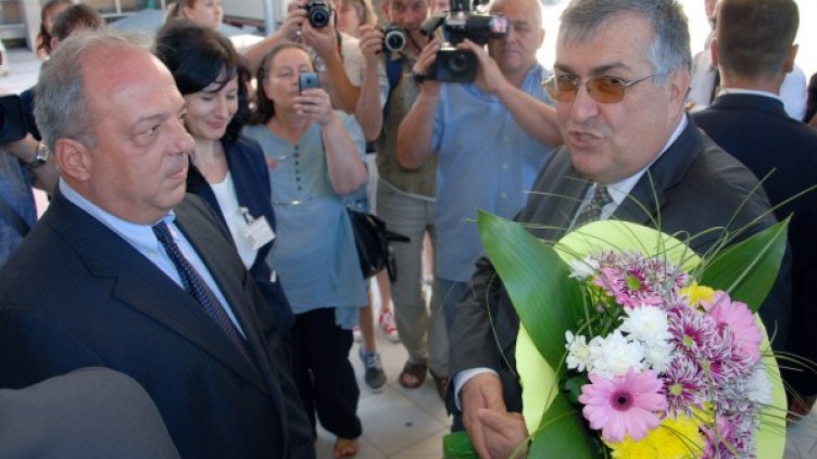 Областният управител Димитър Димитров (л) и премиерът Георги Близнашки. Снимка: БТА