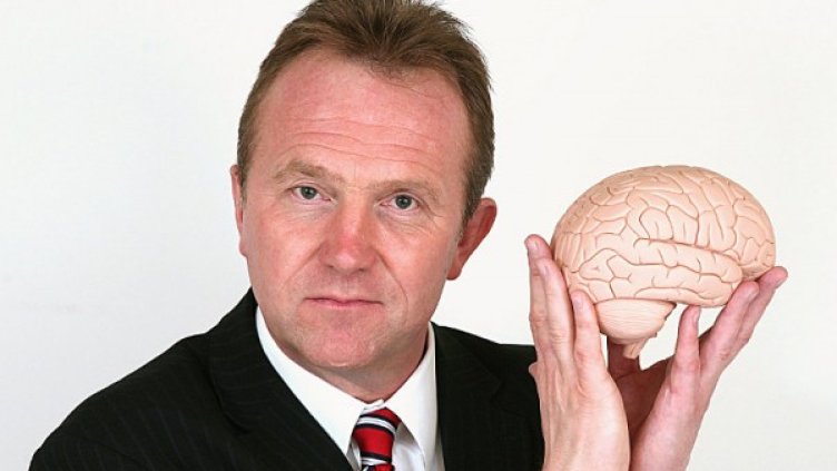 Саймън Хезълдейн