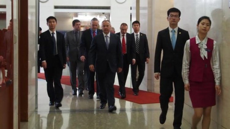 Станишев по време на посещението си в Китай. Снимка: БСП