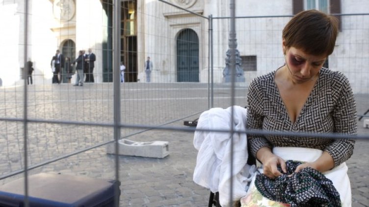 Актриса участва в кампания против насилието срещу жени Снимка: архив, Reuters