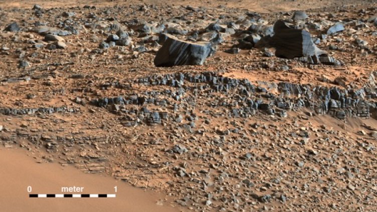 Снимка, направена от марсохода. Снимка: Reuters