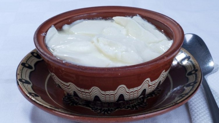 Китайците дошли у нас заради киселото мляко. Снимка: Булфото, архив