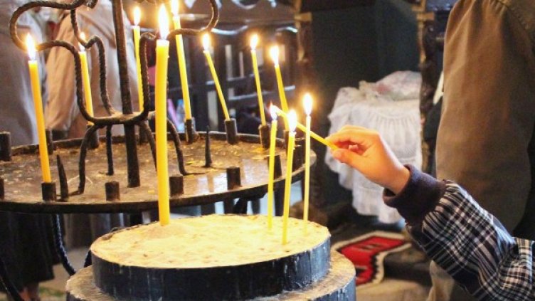 Кръстовден е, есен идва