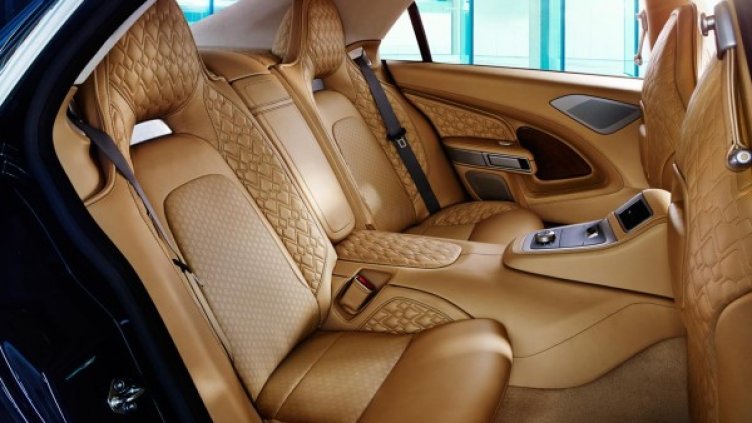 Снимка: Aston Martin