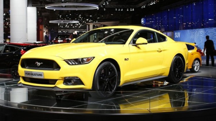 Mustang е звездата на щанда на Ford в Париж. Снимка: Ройтерс