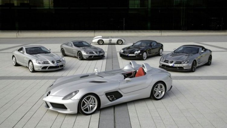 Суперколите на компанията - Mercedes-Benz SLR McLaren Stirling Moss, 300 SLR, SLR Coup&#233;, SLR 722 Edition, SLR Roadster, SLR Roadster 722 S. Снимка:  Mercedes-Benz