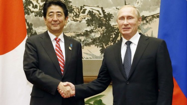 Владимир Путин и Шиндзо Абе Снимка: Архив Reuters