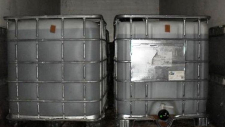 Задържаното гориво на атомагистрала "Тракия". Снимка: Агенция Митници