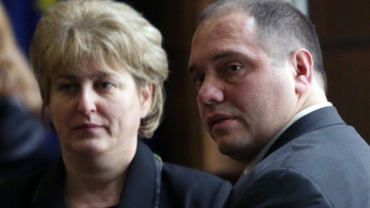 Златанов и адвокатката му. Снимка: БТА