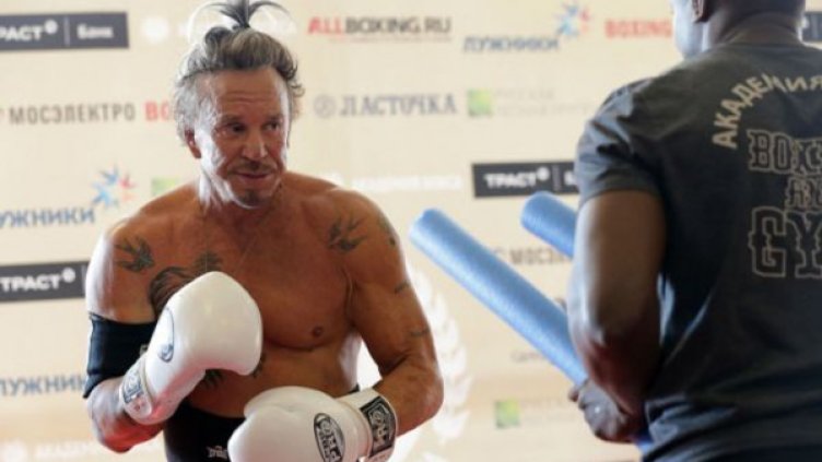 Снимка: maxim.com