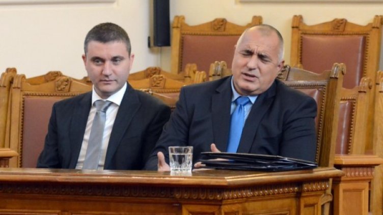 Финансовият министър Владислав Горанов и премиерът Бойко Борисов Снимка: Булфото