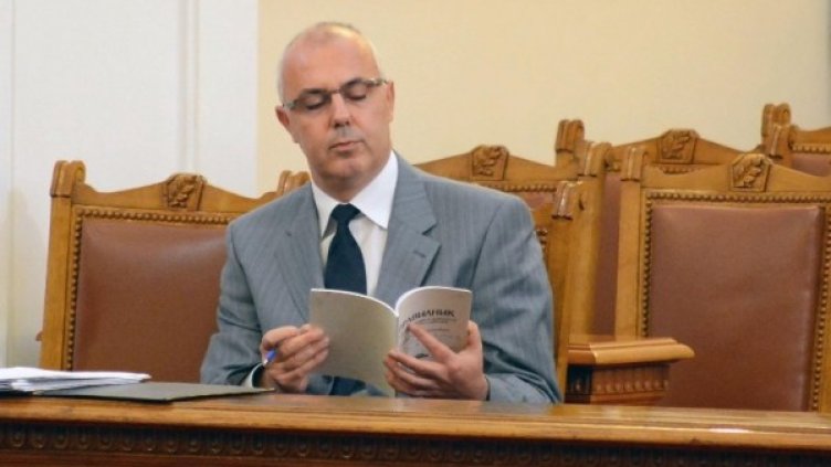 Министърът на вътрешните работи Веселин Вучков Снимка: архив, БТА