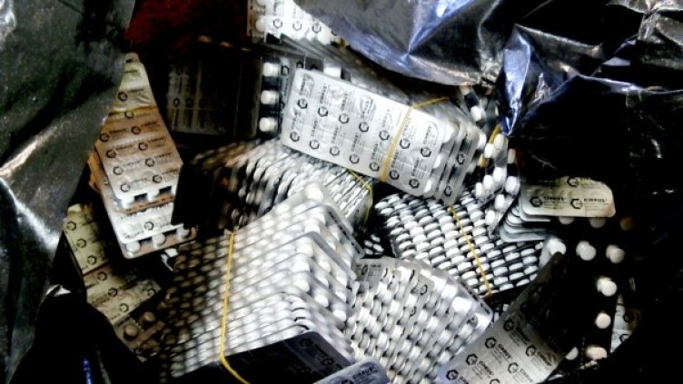 Заловеният псевдоефедрин. Снимка Агенция "Митници"