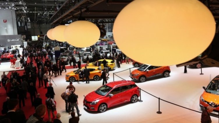 Салонът в Женева през 2014 година. Снимка: Automedia.bg