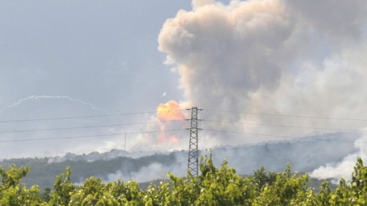 Взривът край "Петолъчката" на 5 юни 2012 г. Снимка, архив Булфото