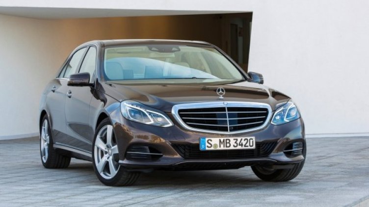 Настоящото поколение E-Class. Снимка: Mercedes