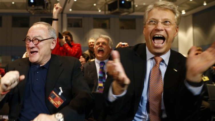 Част от екипа зад "Розета". Снимка: Reuters