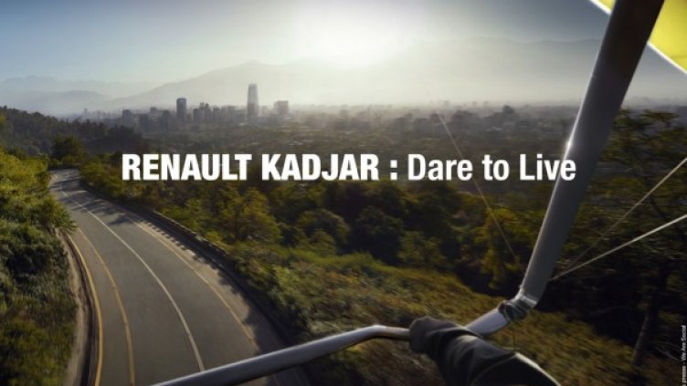 Единственото към момента официално изображение разкрива, че моделът ще има авантюристичен характер. Снимка: Renault