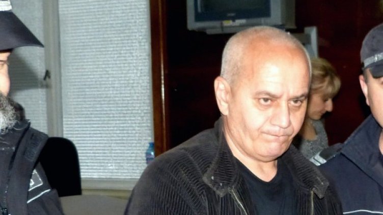 Подсъдимият Тодор Тодоров пред съда в Русе. Снимка БТА