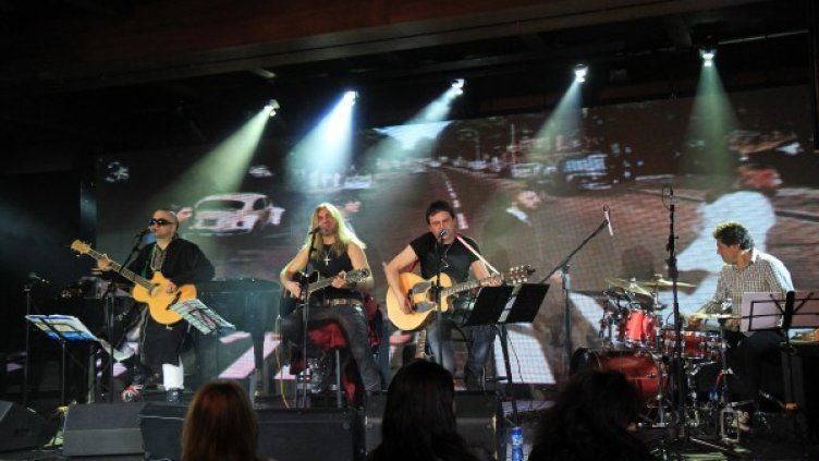 Снимка: Acoustic Beatles Project