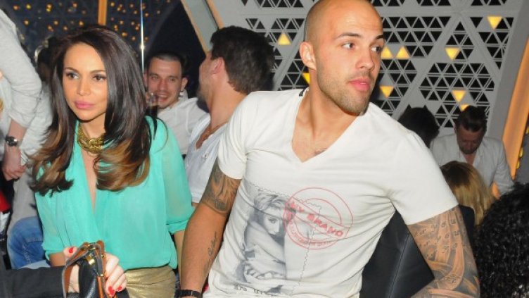 Алисия и Николай вече гледат в различни посоки. Снимка: Булфото, архив