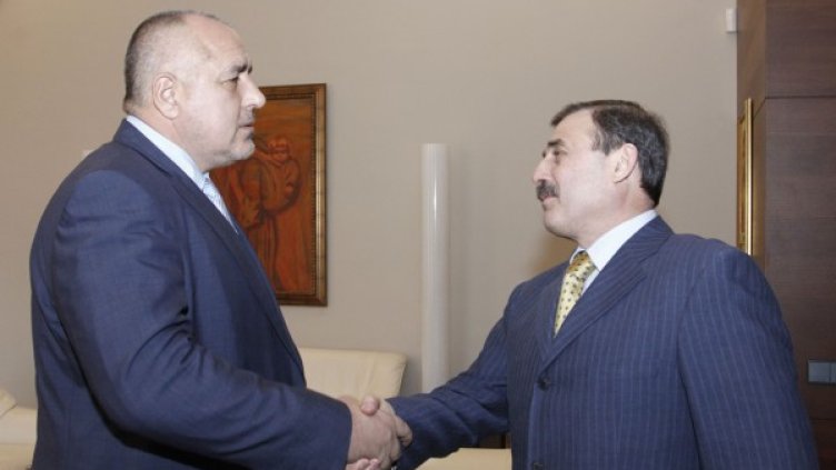 Бойко Бориксов и Антон Киссе. Снимка: Министерски съвет